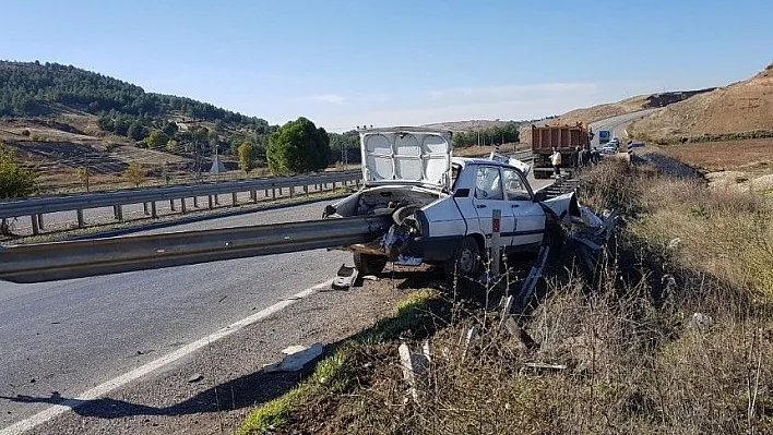 Bariyer otomobilin önünden girdi arkasından çıktı
