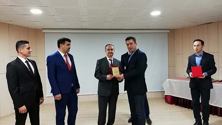 Sivas'ta 'Liderlik ve Etkili İletişim' semineri
