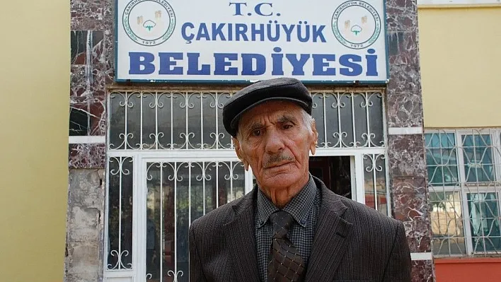 86'lık delikanlı siyasete soyundu
