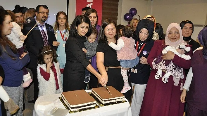 Prematüre bebekler doğdukları hastanede bir araya geldi
