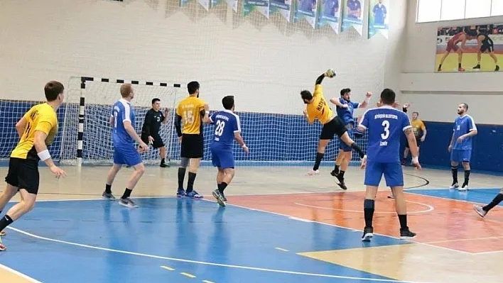 Adıyaman Belediyespor: 37-31: İzmir BŞB
