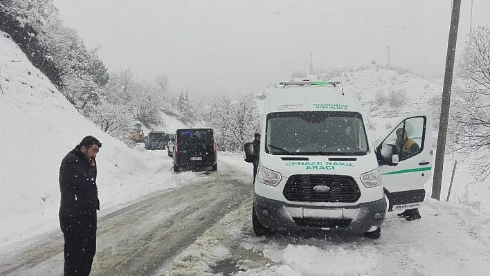 Akşam baba oldu, sabah kazada öldü