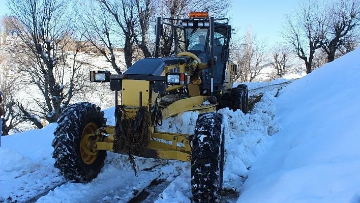 Adıyaman'da 111 köy ve 173 mezraya ulaşılamıyor
