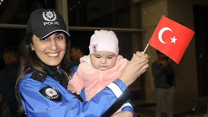 Ahıska Türklerinin ikinci kafilesi de Elazığ'a geldi