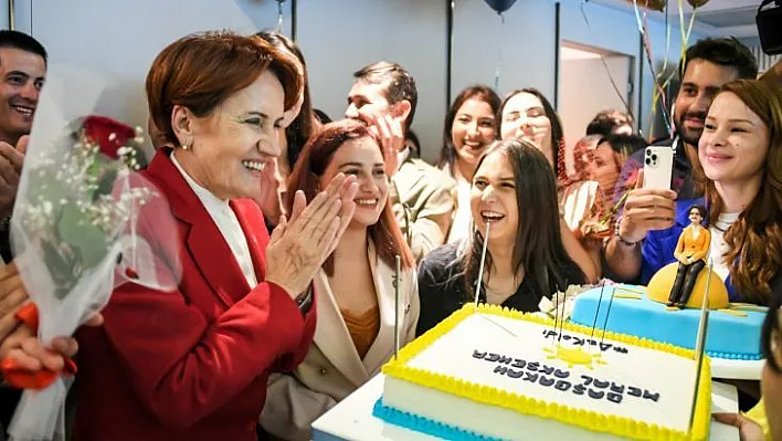 Akşener'e doğum günü sürprizi