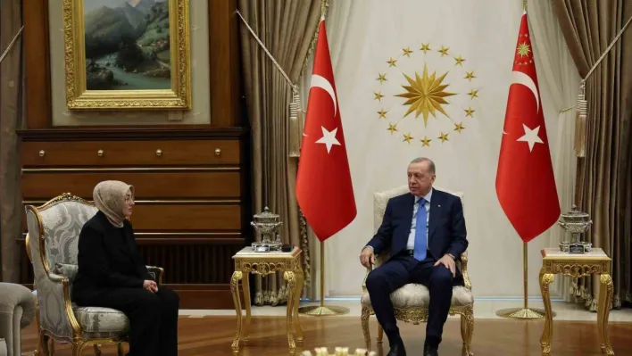 Cumhurbaşkanı Erdoğan Ayşe Ateş ile görüştü