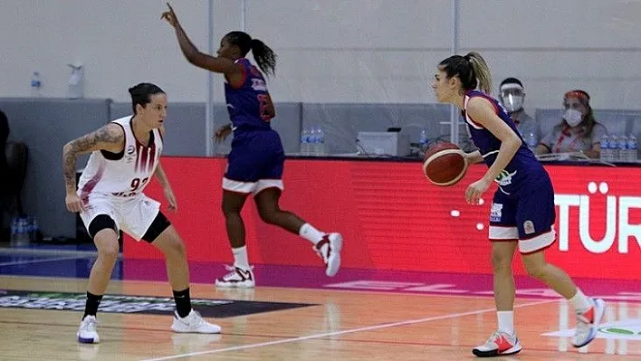 B. Elazığ İl Özel İdare 68 - 56 Adana Basketbol