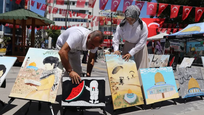 Baba ile kızı Gazze için Elazığ'da sergi açtı