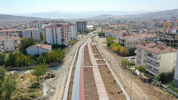 Başkan Şerifoğulları belediye çalışmalarını inceledi