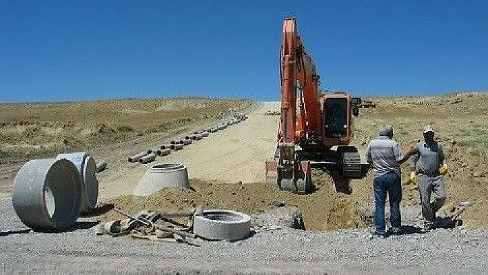 Çayda Çıra’da kanalizasyon çalışması