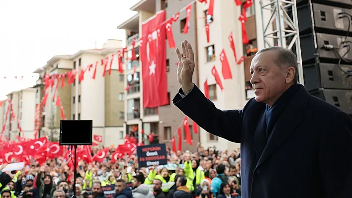 Cumhurbaşkanı Erdoğan, Elazığ'dan ayrıldı