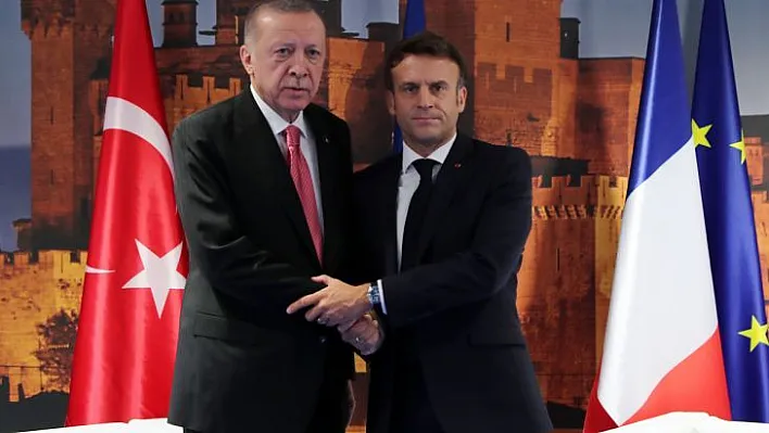 Cumhurbaşkanı Erdoğan, Macron ile görüştü