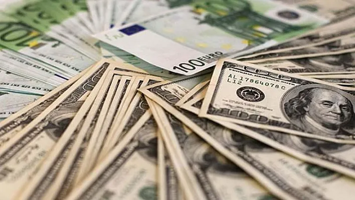 Dolar, Euro'ya yaklaştı! 19 Ağustos 2022