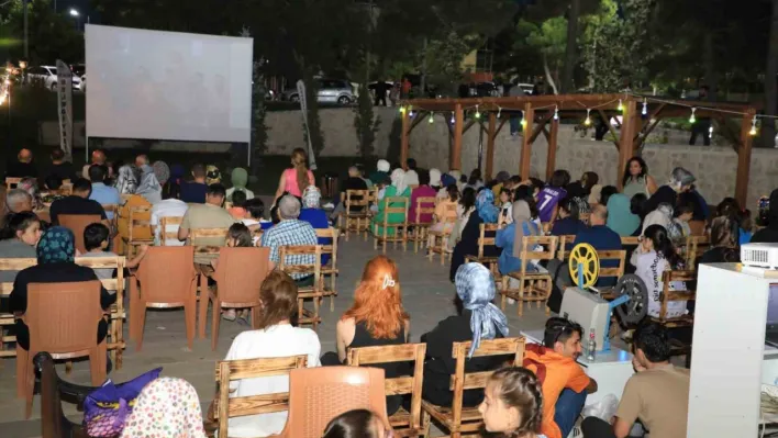 'Açık Hava Sinema Günleri' başladı