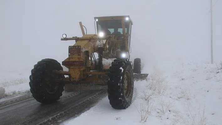 Elazığ'da  köy yolları ulaşıma açıldı