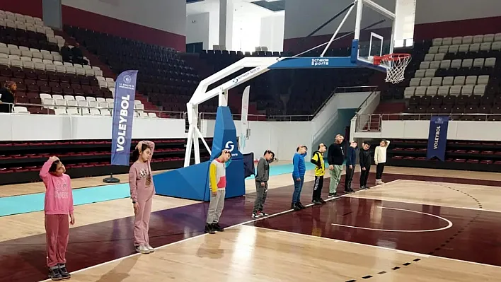 Elazığ'da 6 bin öğrenciye basketbol taraması