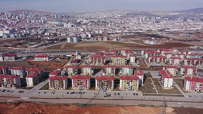 Elazığ'da 8 bin 834 konut hak sahiplerine teslim edildi