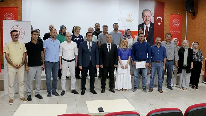 Elazığ'da afet eğitimine sertifikalı dokunuş
