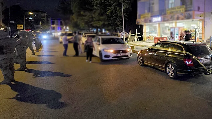 Elazığ'da çıkan silahlı kavgada 4 kişi yaralandı