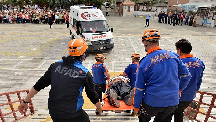 Elazığ'da deprem tatbikatı yapıldı