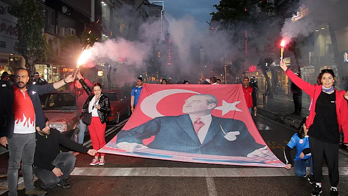 Elazığ'da fener alayı coşkusu