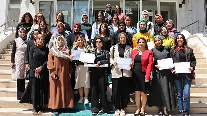 Elazığ'da Gebe Okulu eğitimleri sürüyor