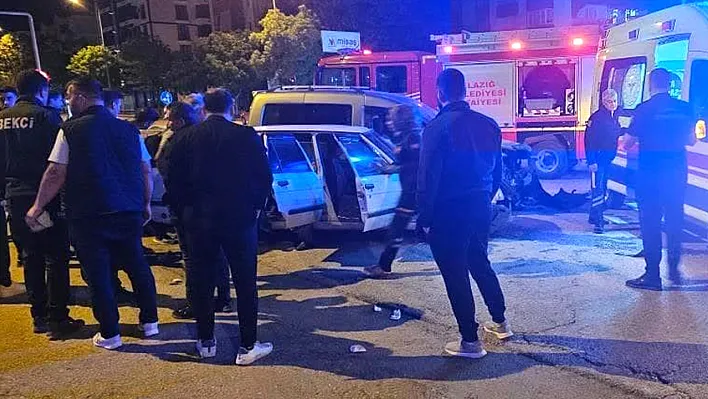 Elazığ'da gece saatlerinde trafik kazası