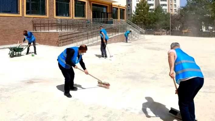 Elazığ'da hükümlüler kamuya yararlı işlerde cezalarını tamamlıyor