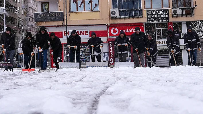 Elazığ'da karla mücadele seferberliği