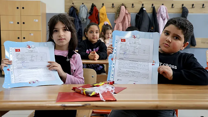 Elazığ'da karne heyecanı