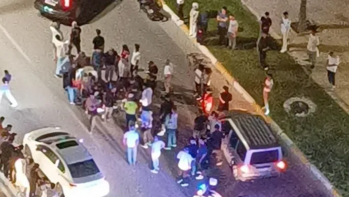 Elazığ'da küçük çocuğa otomobil çarptı