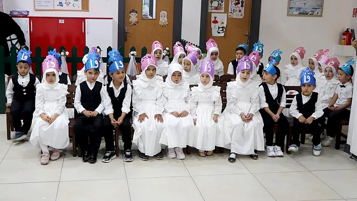 Elazığ'da Kur'an kursunda mezuniyet heyecanı
