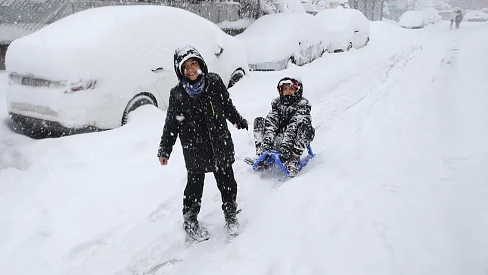 Elazığ'da okullar yarın da tatil edildi