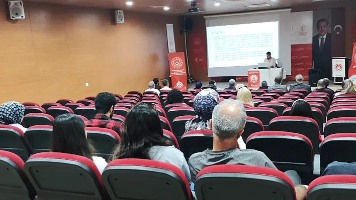 Elazığ'da sigarayı bırakan kazanıyor