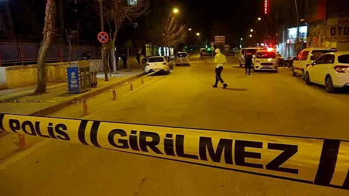 Elazığ'da silahlar konuştu