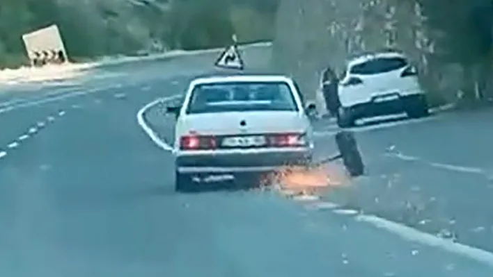 Elazığ'da teker kopunca facia kıl payı atlatıldı