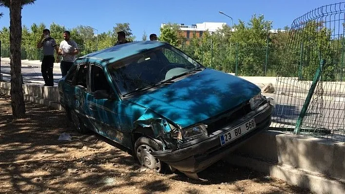 Elazığ'da trafik kazası: 2 yaralı