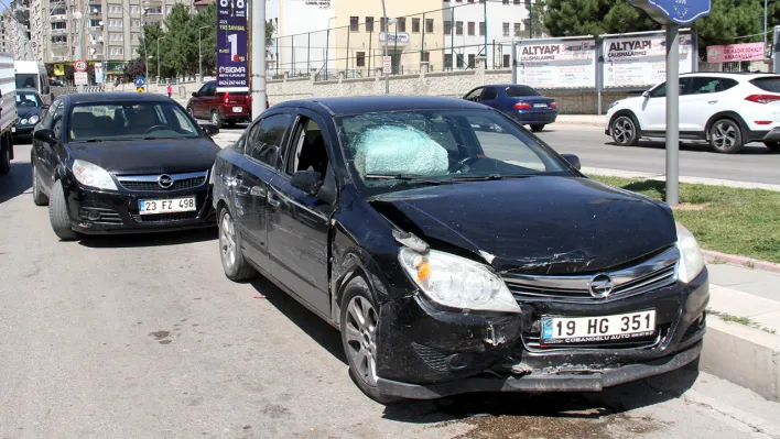 Elazığ'da zincirleme trafik kazası