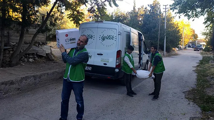 Elazığ İHH kış yardımlarına başladı