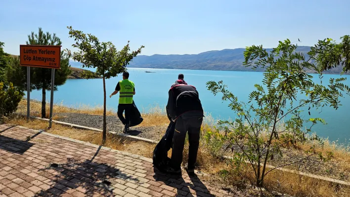 Elazığ İl Özel İdaresi çevre temizliği yaptı