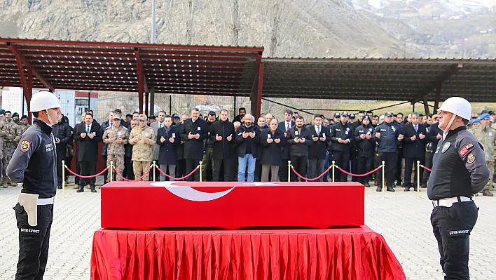 Elazığlı polis memurundan acı haber!