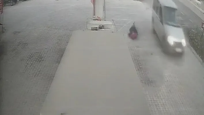 Eniştesine araçla çarpıp kaçtı