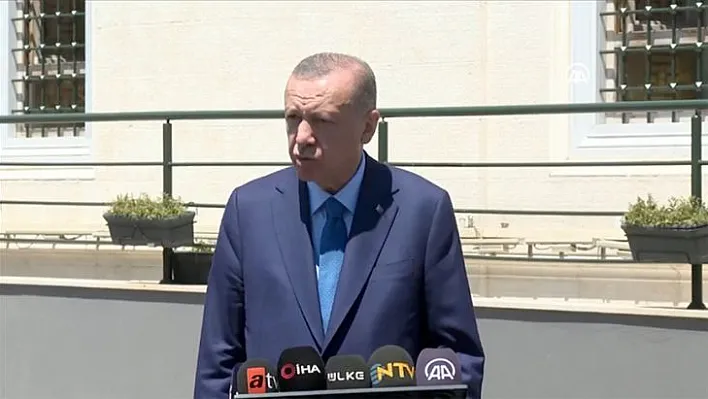 Erdoğan: 'Kendi başının çarelerine baksınlar'