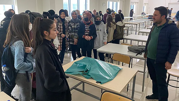 Fırat Üniversitesi, lise öğrencilerini ağırladı