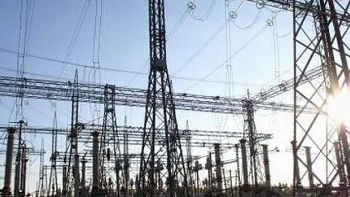 Fırtına Elektrik Arızası Oluşturdu