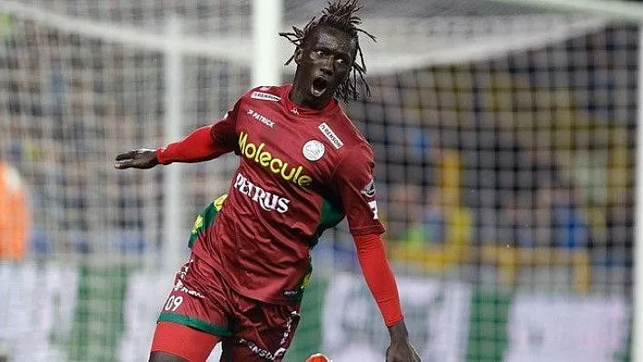 Gakgoş'un bombası Mbaye Leye