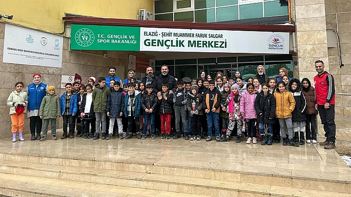 Gençler hem eğlendi hem de öğrendi