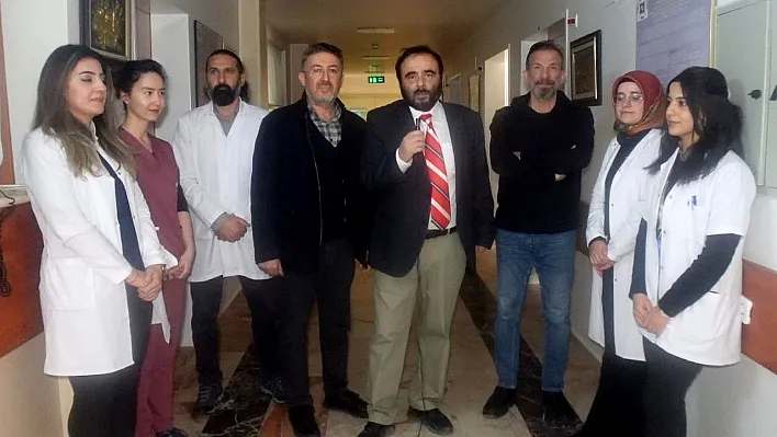 'Gögüs Cerrahisi Kliniğini daha iyi yerlere getirmenin gayreti içindeyiz'