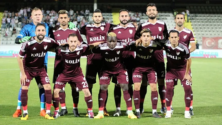 Elazığspor maçını 471 biletli seyirci izledi