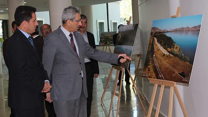 Elazığ'ın fotoğrafları ve el emekleri sergilendi